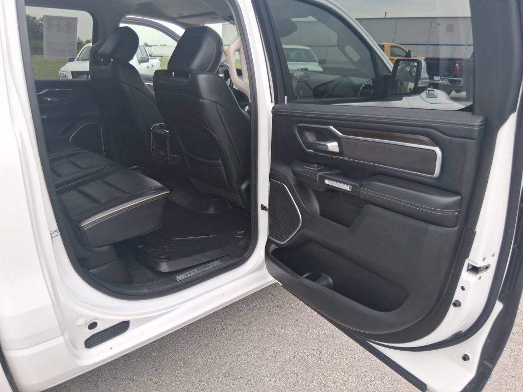 Used 2022 RAM 1500 Laramie AWD/4WD image 25