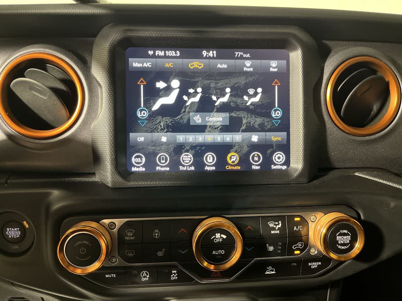 Used 2021 Jeep Gladiator Mojave w/ Uconnect 4C Nav & Sound Group AWD/4WD image 21