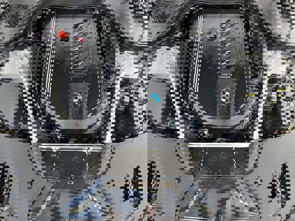 Used 2020 BMW 540i w/ Convenience Package image 15