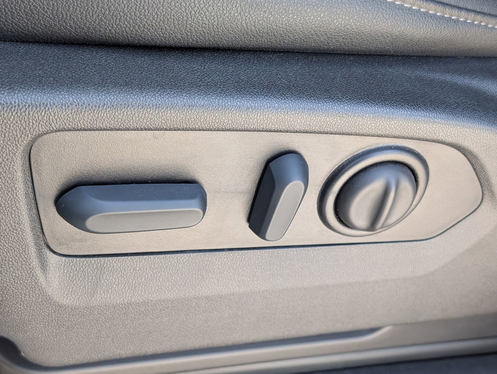 Certified 2023 Chevrolet Silverado 2500 LTZ image 20