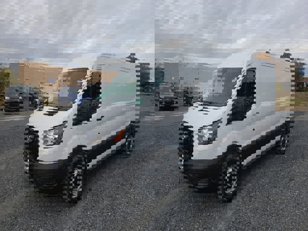 New 2026 Ford Transit 250 Base image 2
