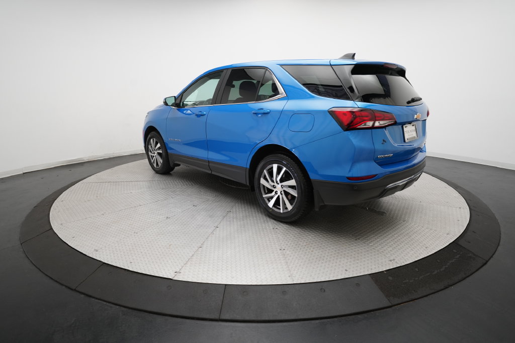 Used 2024 Chevrolet Equinox LT AWD/4WD image 32