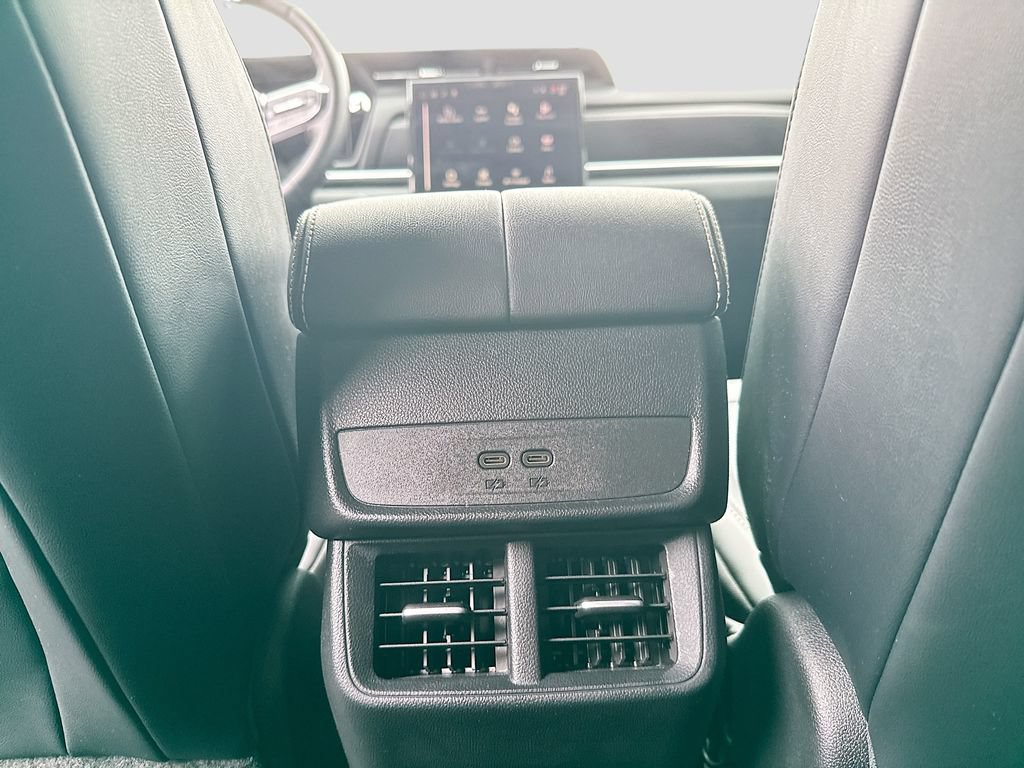Used 2025 GMC Terrain Elevation w/ Elevation Premium Package AWD/4WD image 22