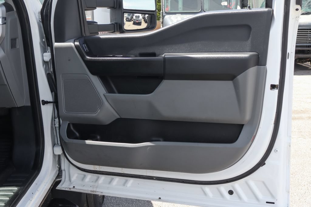 Used 2023 Ford F550 2WD Regular Cab Super Duty image 48