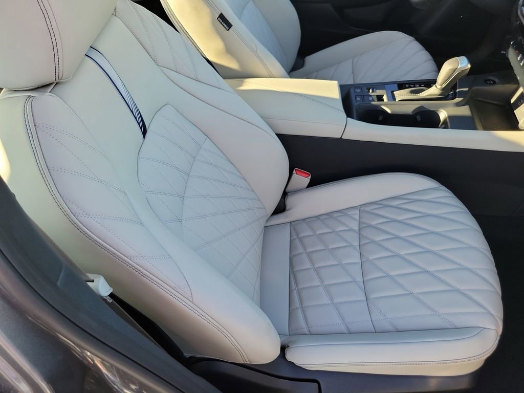 New 2026 Nissan Sentra SL w/ Floor Mat Package FWD image 12