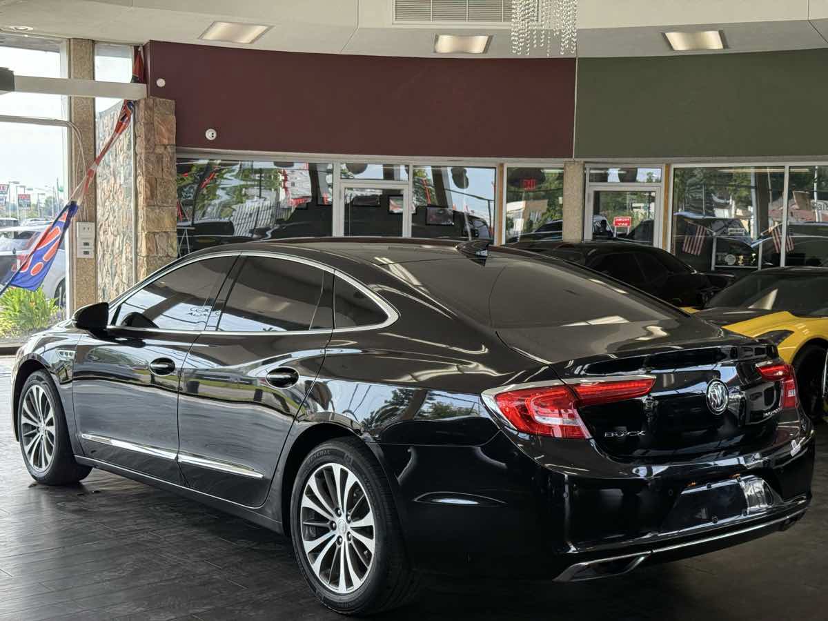 Used 2017 Buick LaCrosse Premium FWD image 12