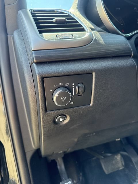 Used 2021 Jeep Grand Cherokee Laredo X AWD/4WD image 19