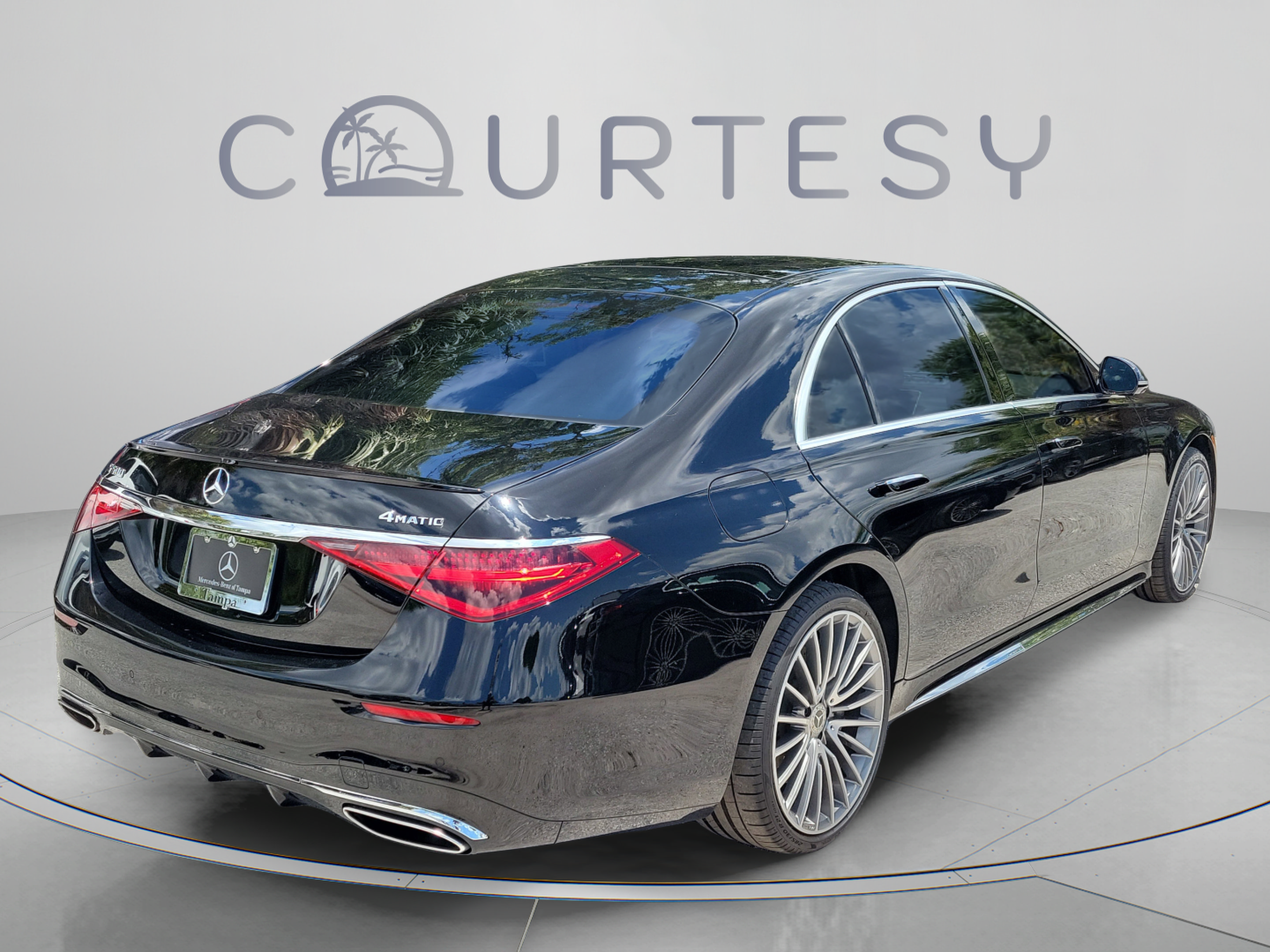 Certified 2023 Mercedes-Benz S 500 4MATIC image 3