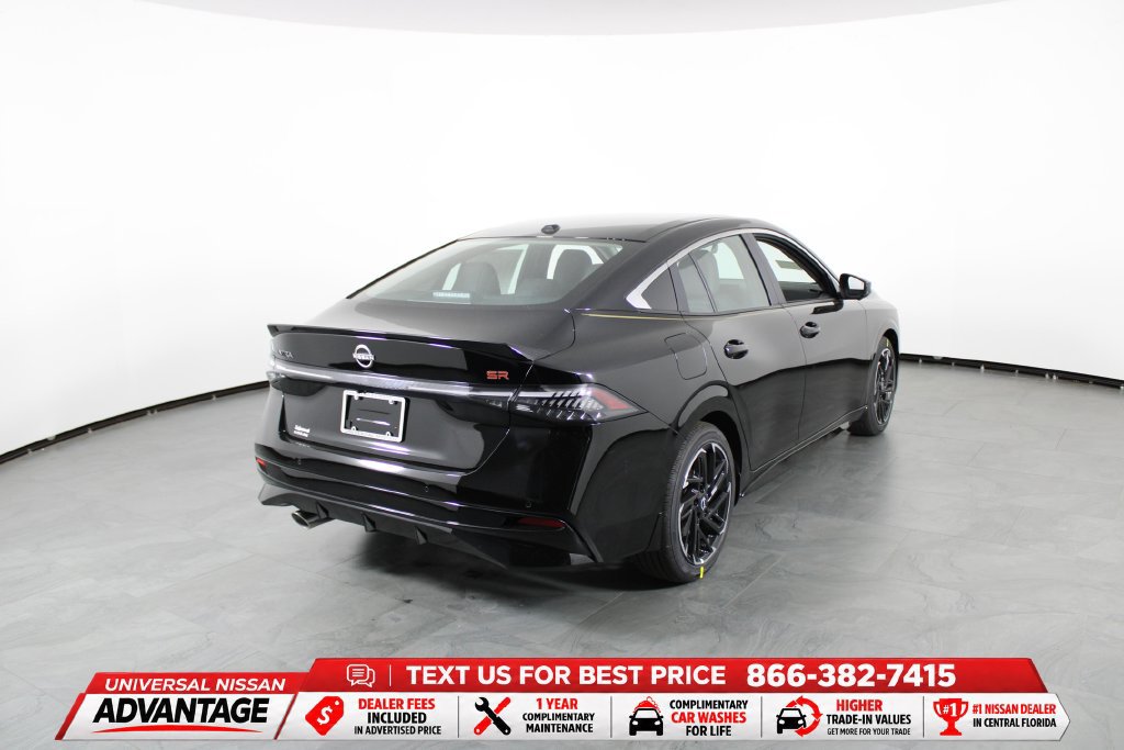 New 2026 Nissan Sentra SR w/ SR Premium Package FWD image 13