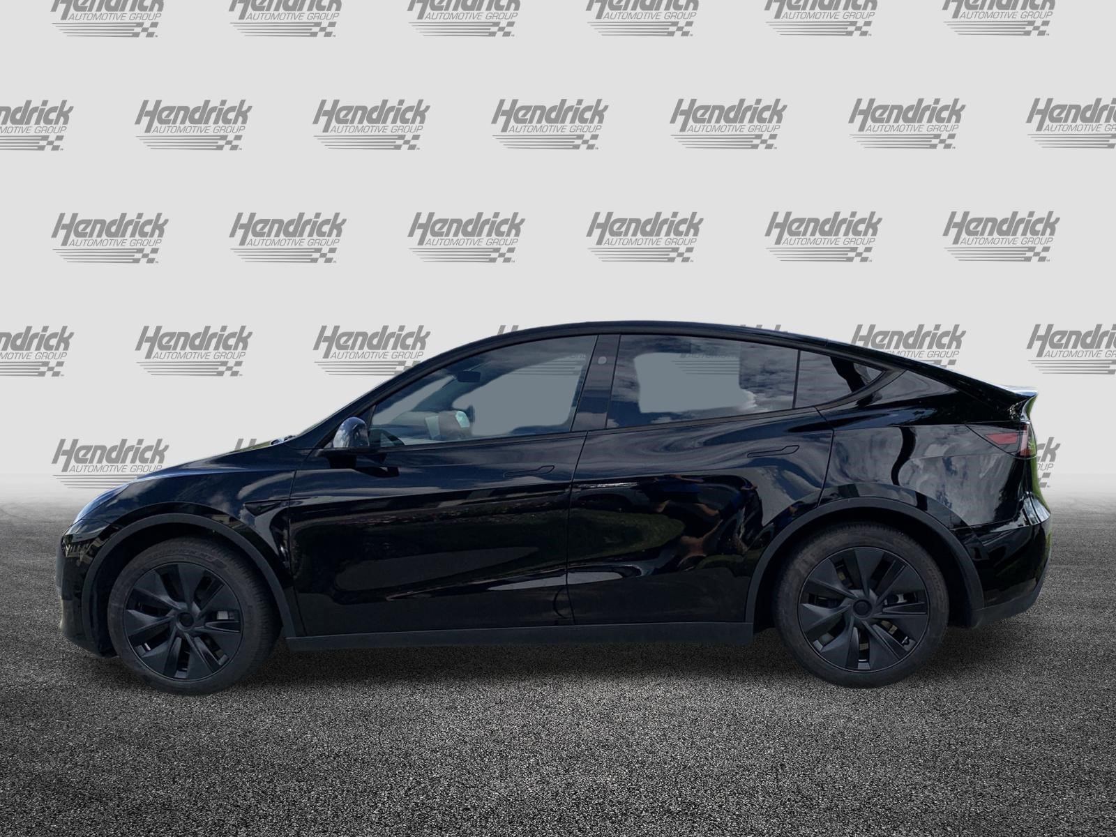 Used 2025 Tesla Model Y Long Range RWD image 7