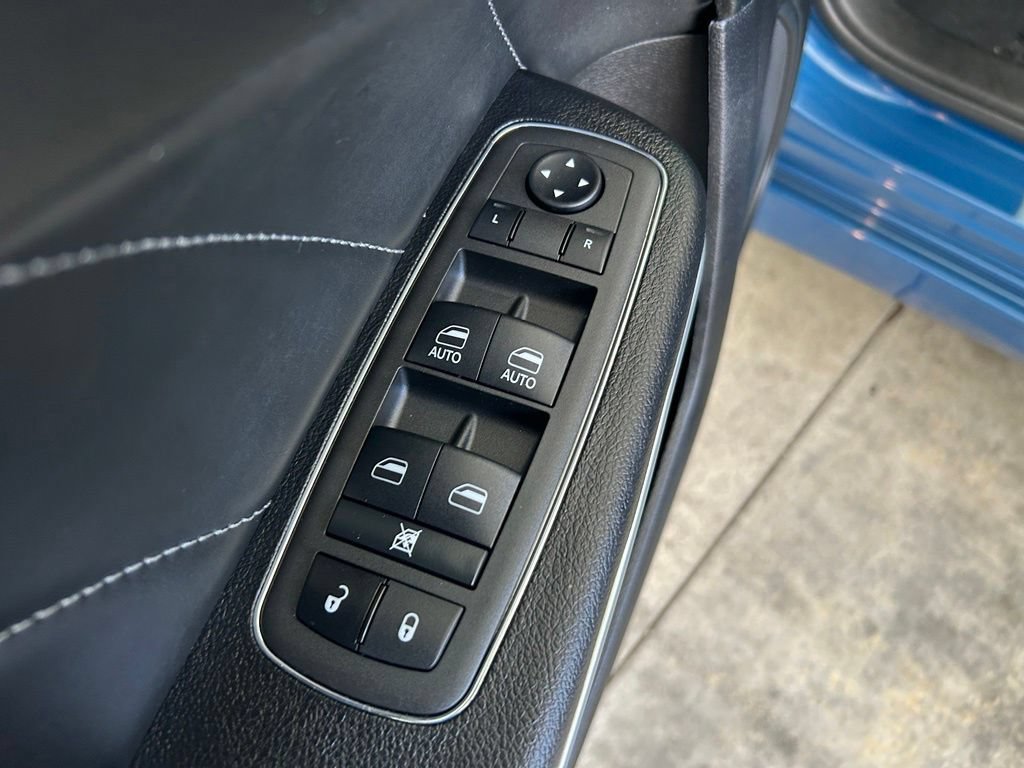 Used 2022 Dodge Charger Scat Pack w/ Plus Group RWD image 38