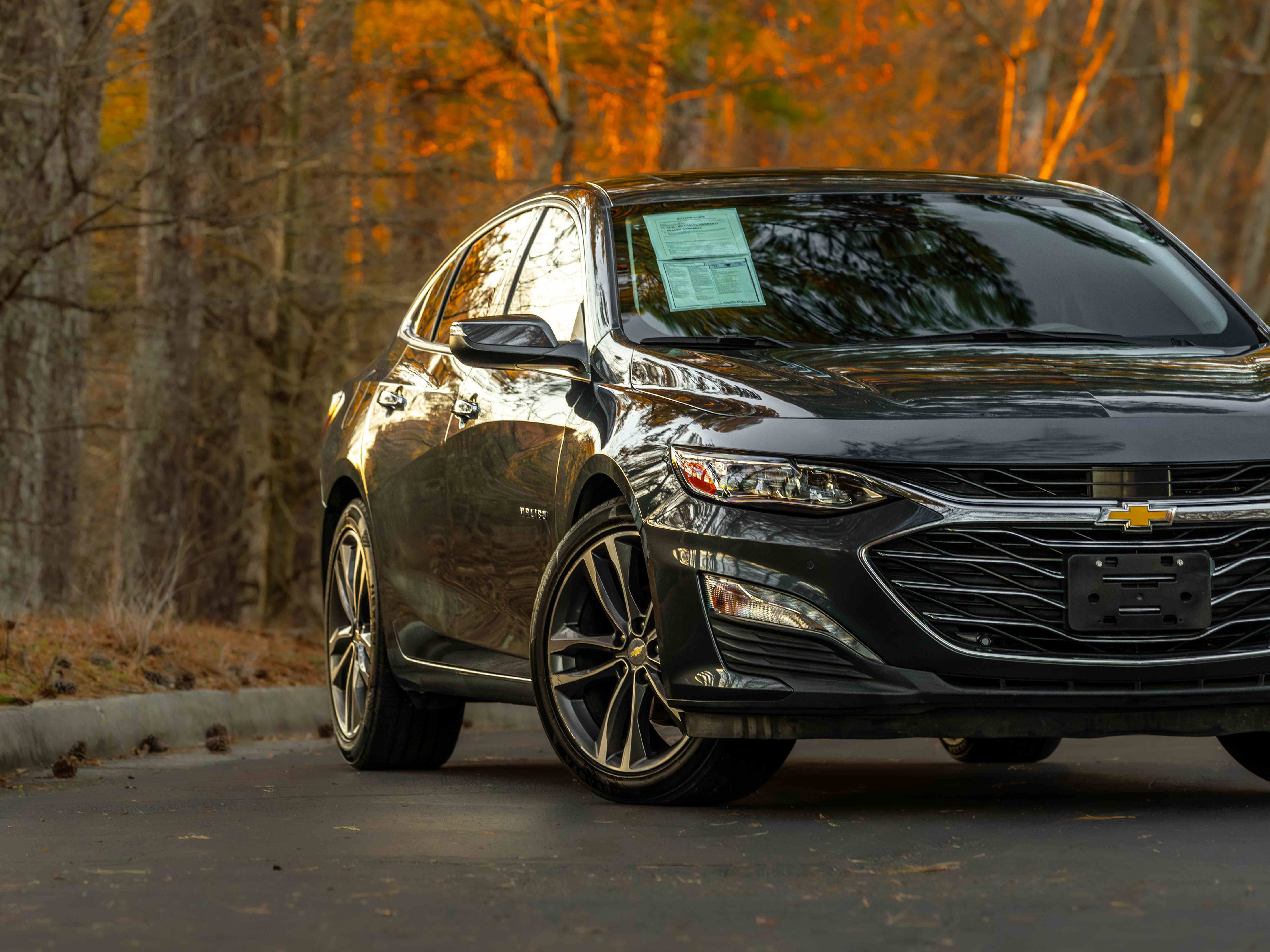 Used 2019 Chevrolet Malibu Premier w/ Sun and Wheel Package image 27