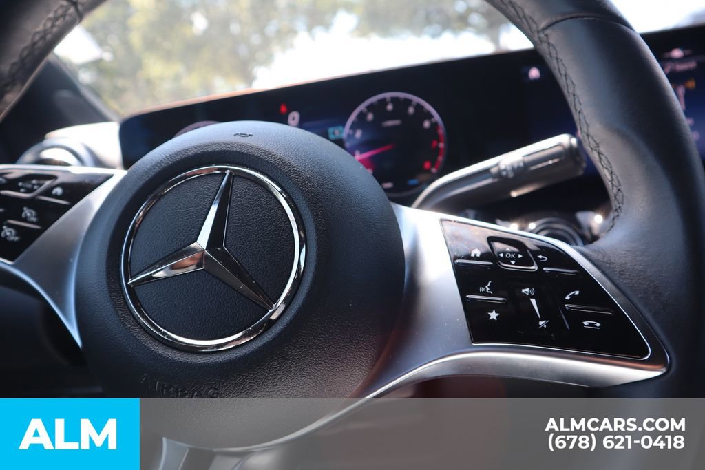 Used 2025 Mercedes-Benz GLA 250 image 31