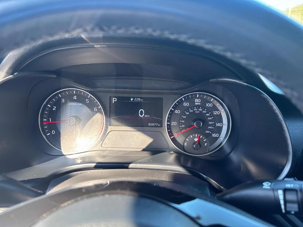 Used 2022 Kia Forte GT-Line w/ GT-Line Premium Package image 15