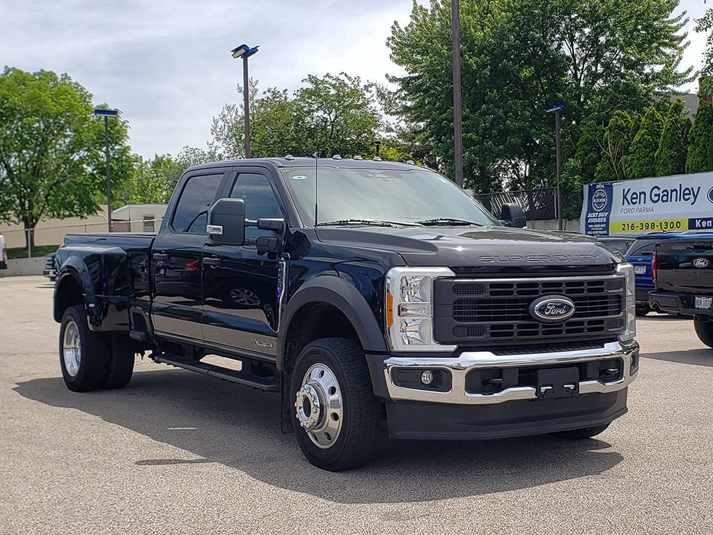 Used 2023 Ford F450 XL w/ 360-Degree Camera Package AWD/4WD image 3