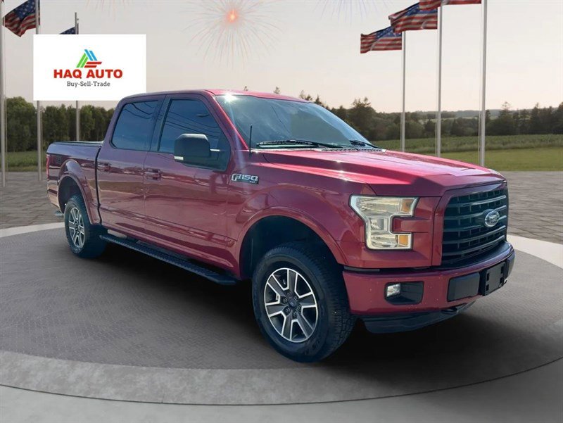 Used 2015 Ford F150 XLT w/ Equipment Group 302A Luxury AWD/4WD image 3