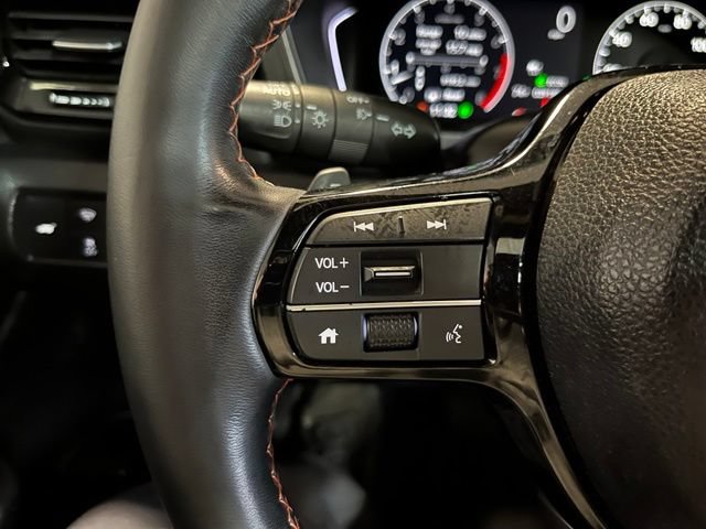 Used 2024 Honda Pilot TrailSport image 23