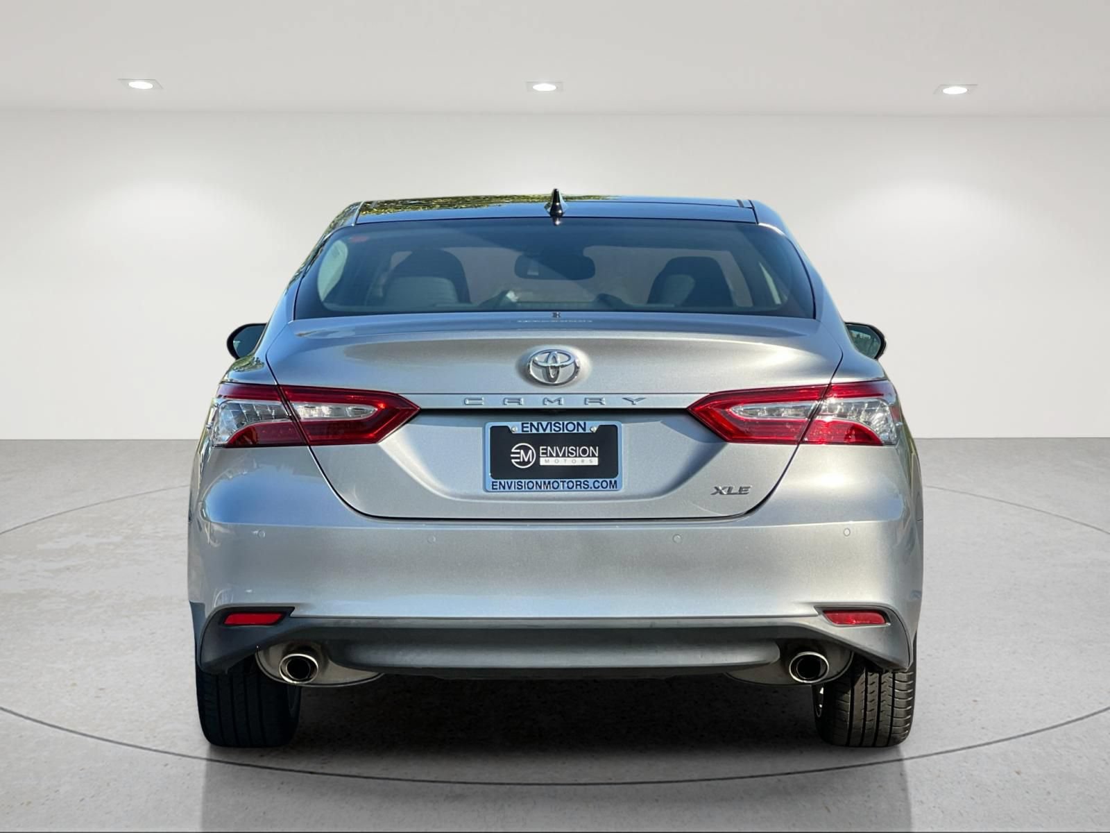 Used 2019 Toyota Camry XLE w/ Driver Assist Package FWD image 4