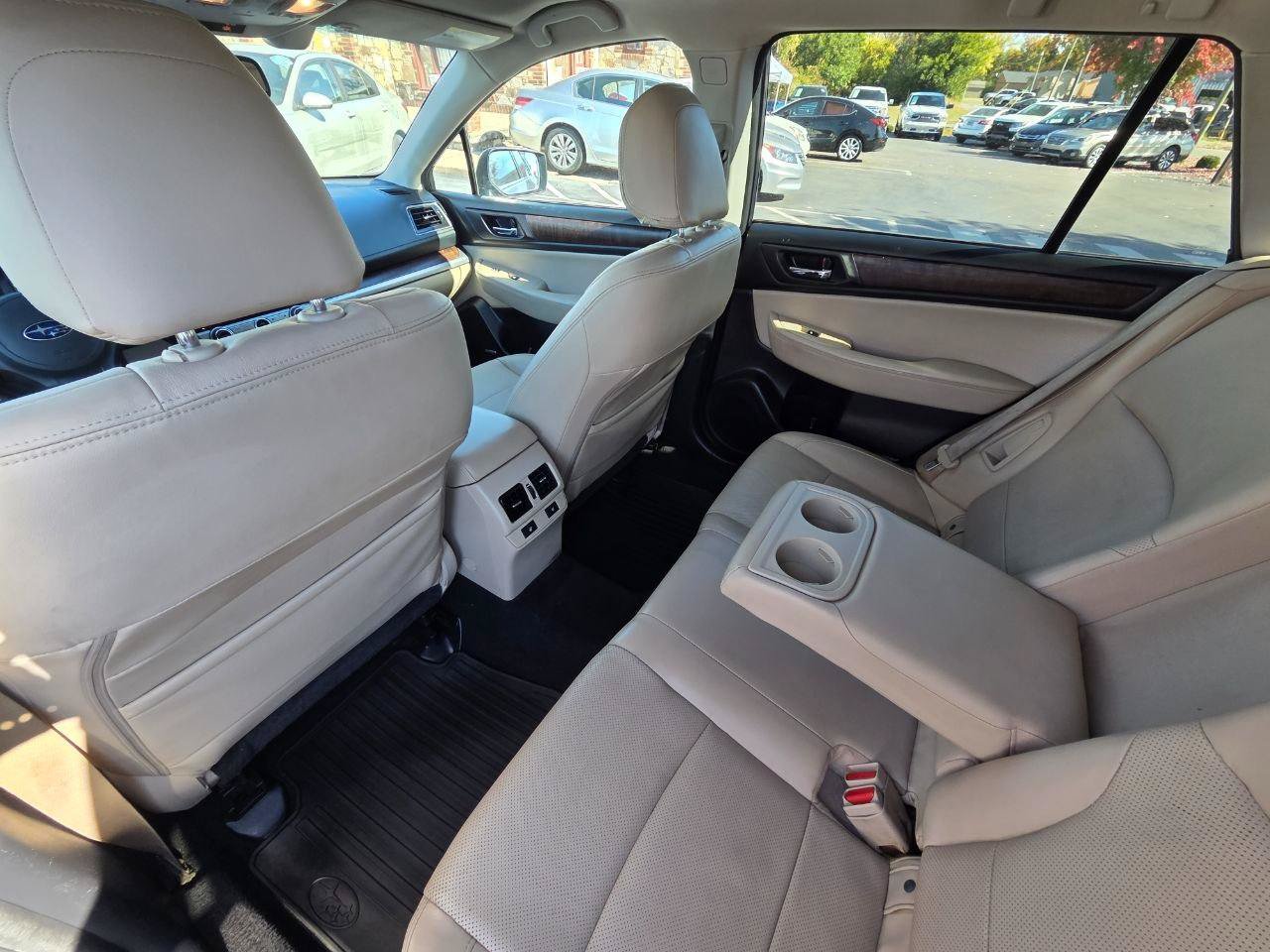 Used 2016 Subaru Outback 2.5i Limited AWD/4WD image 14