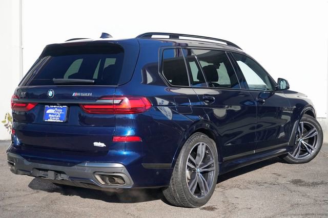 Used 2020 BMW X7 M50i w/ Dynamic Handling Package image 3