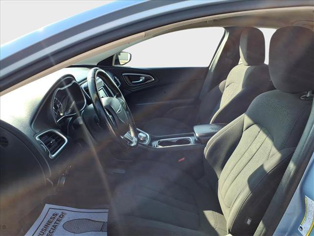 Used 2015 Chrysler 200 Limited w/ Convenience Group FWD image 17