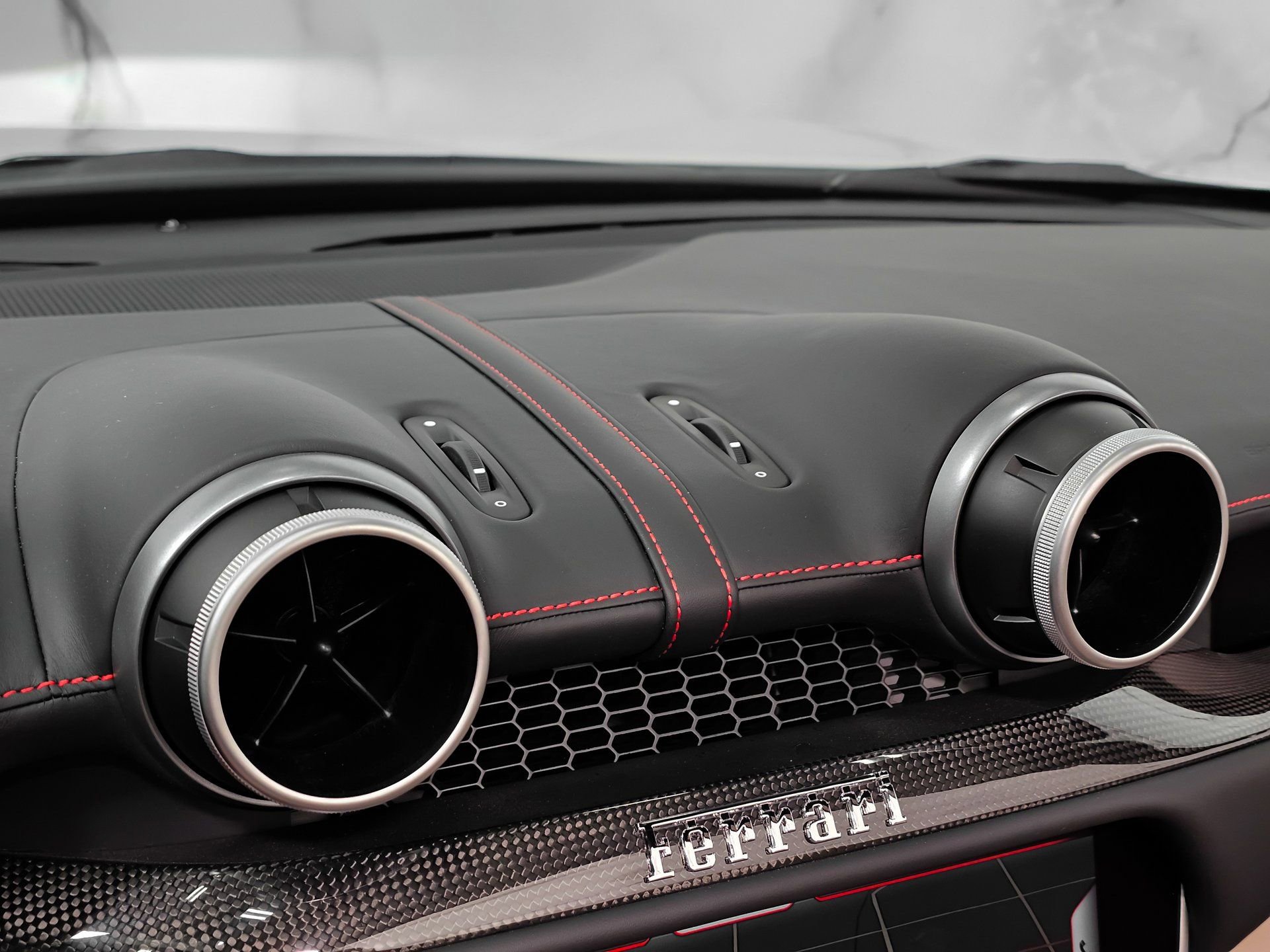 Used 2023 Ferrari Portofino M image 41