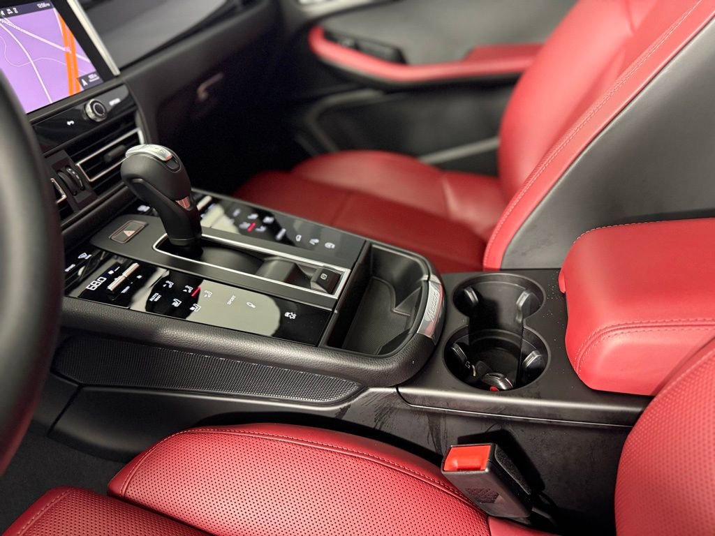Used 2022 Porsche Macan S AWD/4WD image 23