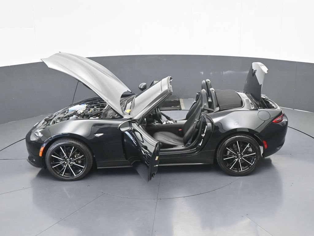 Used 2024 MAZDA MX-5 Miata Grand Touring w/ Weather Package RWD image 59