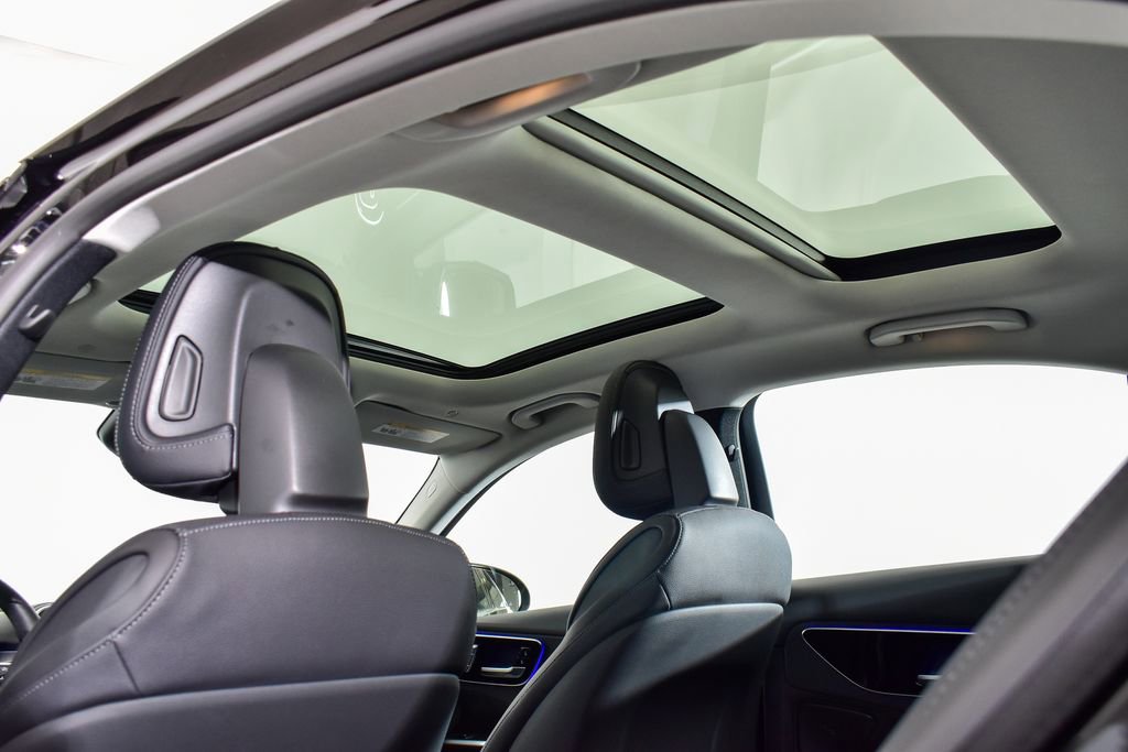 Certified 2025 Mercedes-Benz C 300 4MATIC Sedan image 24