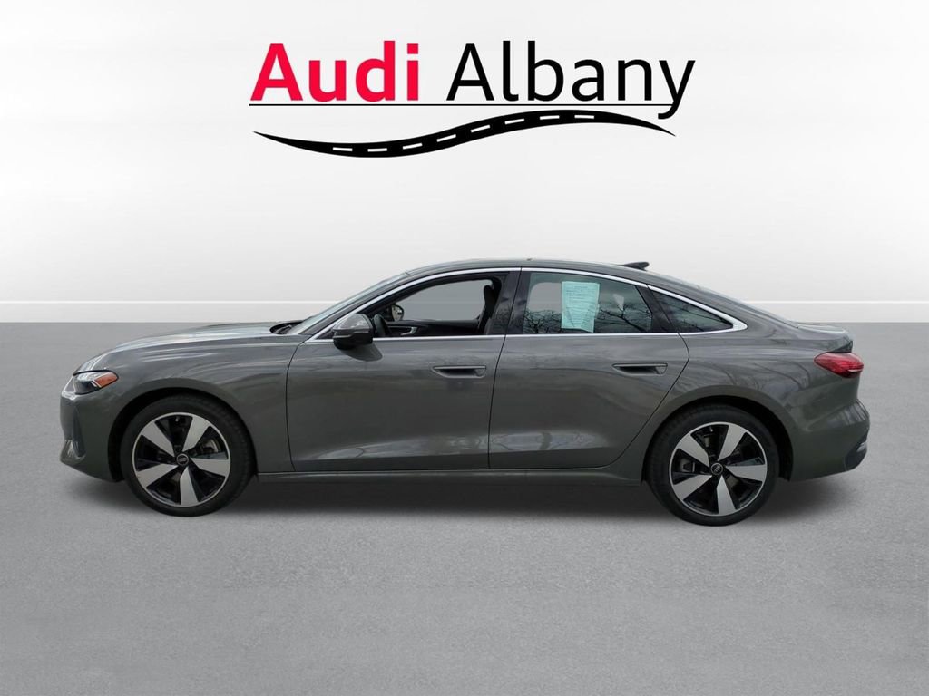 Used 2025 Audi A5 2.0T Premium Plus w/ Premium Plus image 3