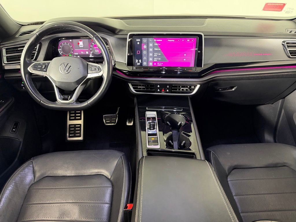 Used 2024 Volkswagen Atlas Cross Sport SEL R-Line image 13