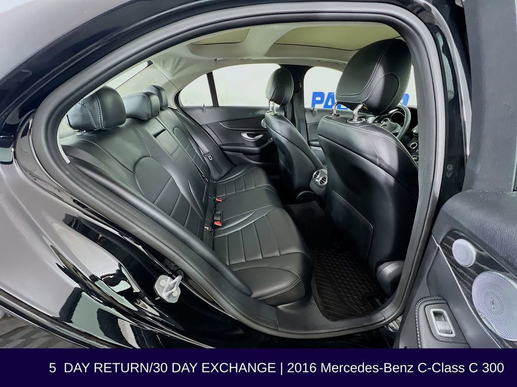 Used 2016 Mercedes-Benz C 300 4MATIC Sedan image 31