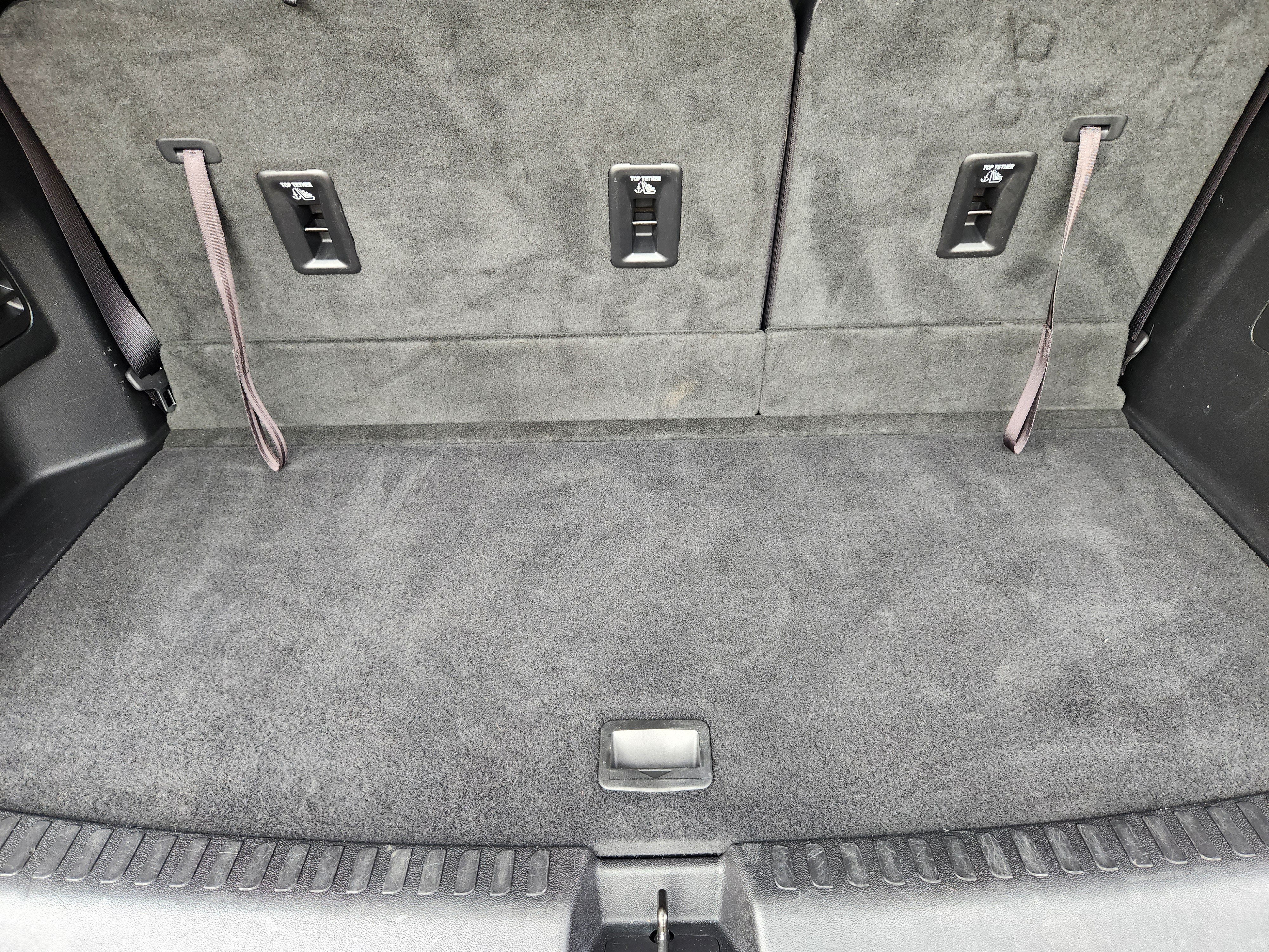 Used 2025 Chevrolet Traverse LT FWD image 35