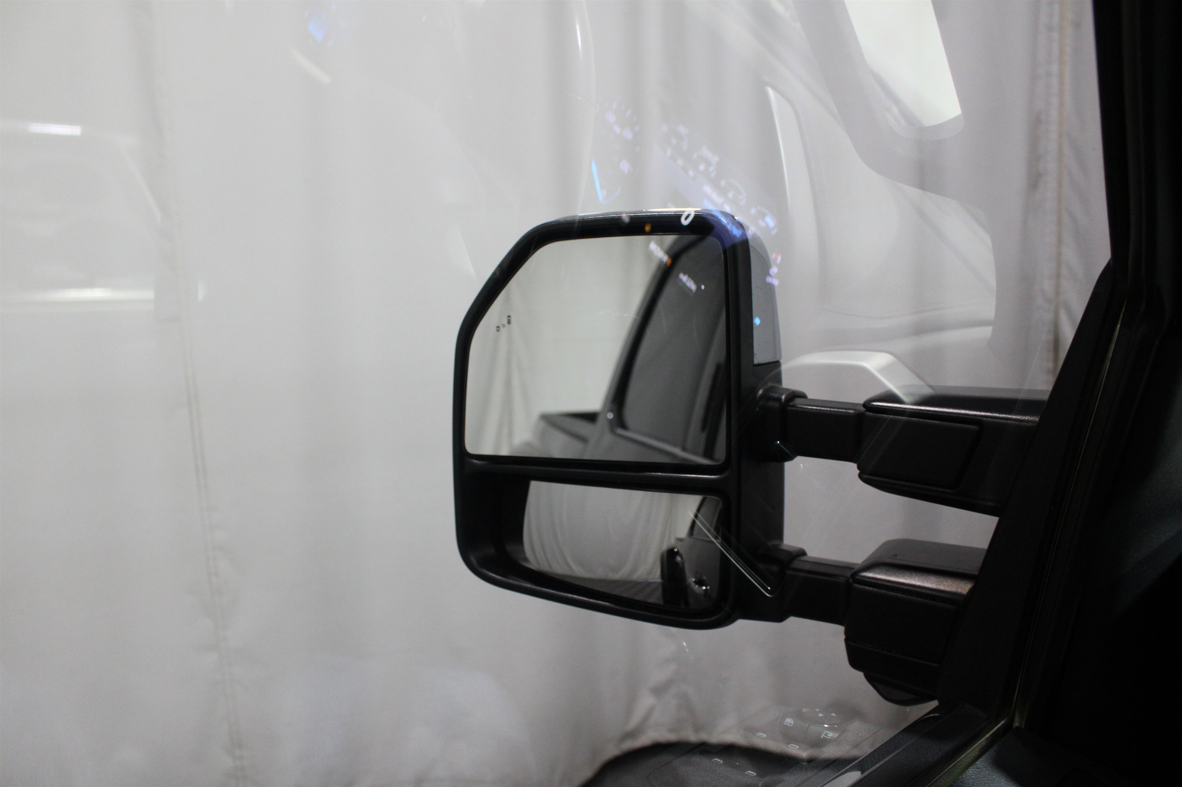 Used 2022 Ford F350 Platinum AWD/4WD image 22