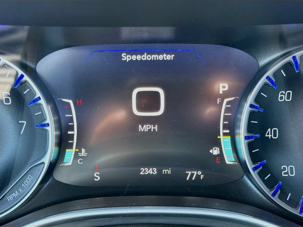 New 2027 Chrysler Pacifica Select FWD image 15