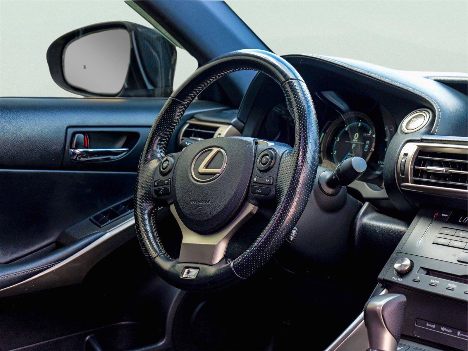 Used 2016 Lexus IS 300 AWD w/ F Sport Package image 18