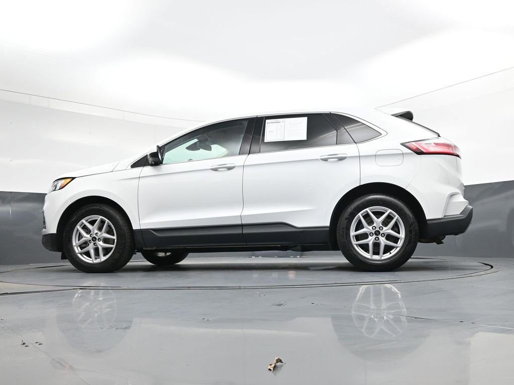 Used 2023 Ford Edge SEL image 41