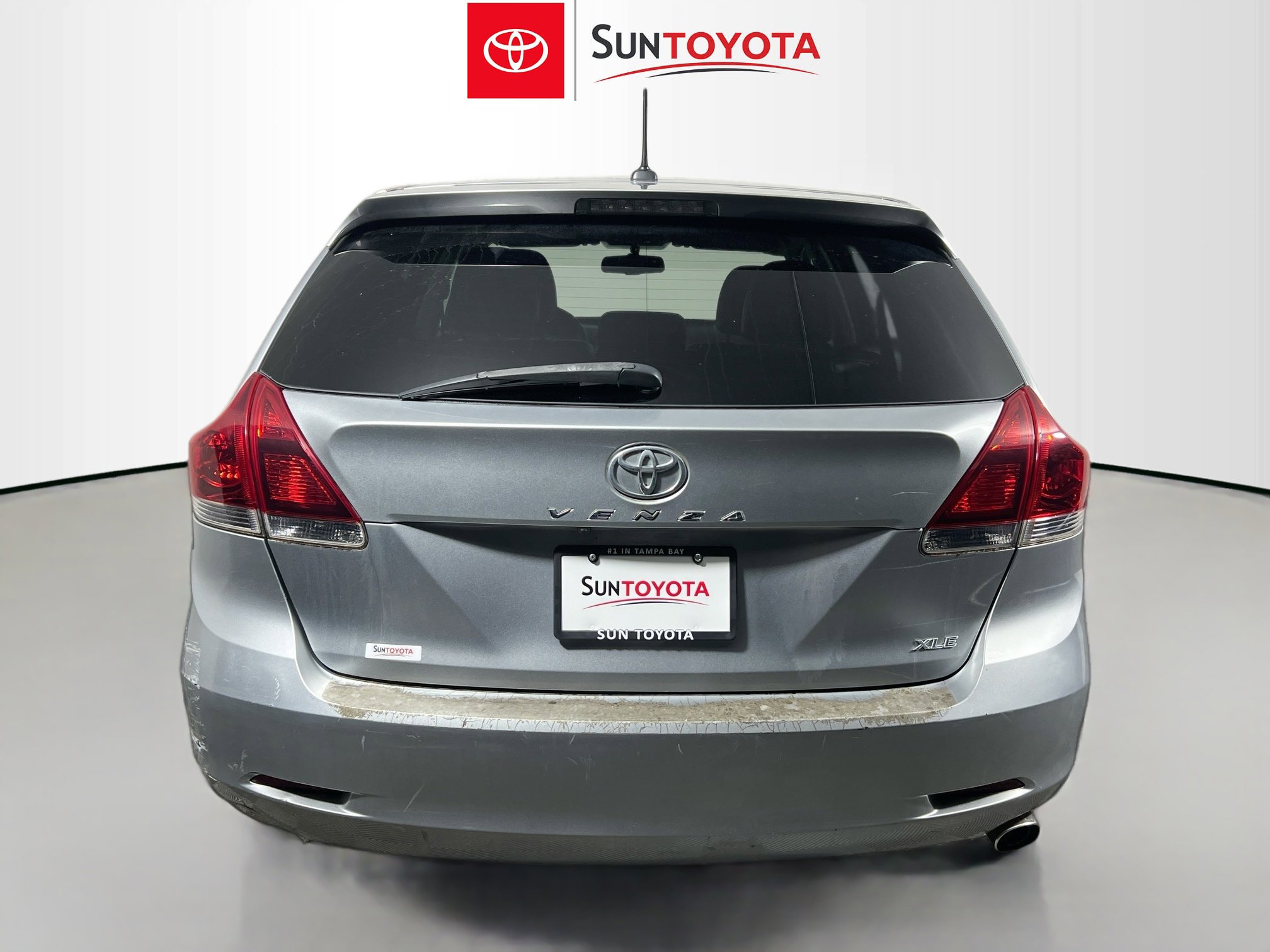 Used 2015 Toyota Venza XLE FWD image 5