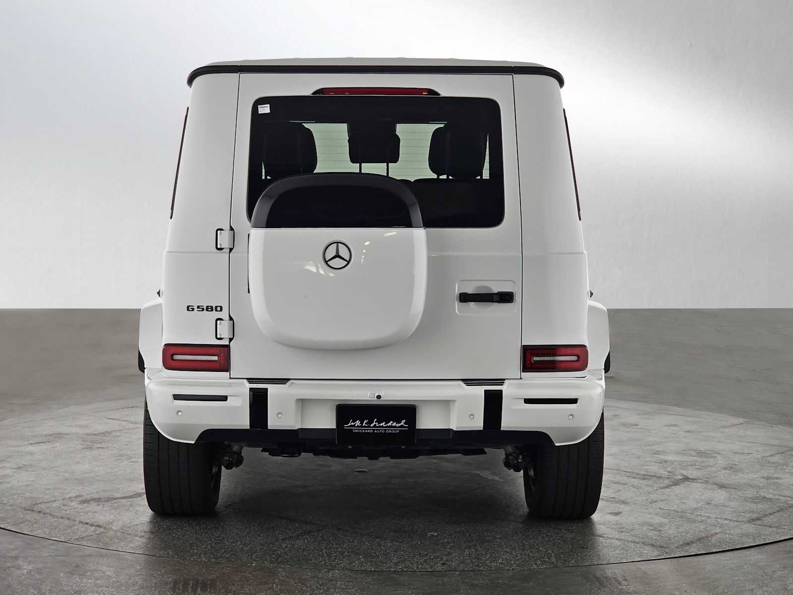 Used 2025 Mercedes-Benz G 580 w/ EQ Technology image 4