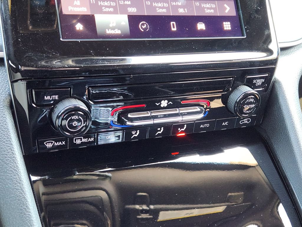 New 2026 Jeep Grand Cherokee Laredo RWD image 14