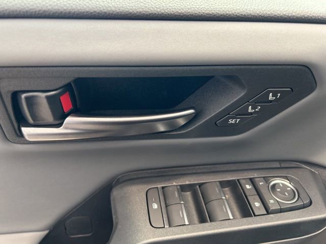 New 2026 Toyota RAV4 Limited AWD/4WD image 9