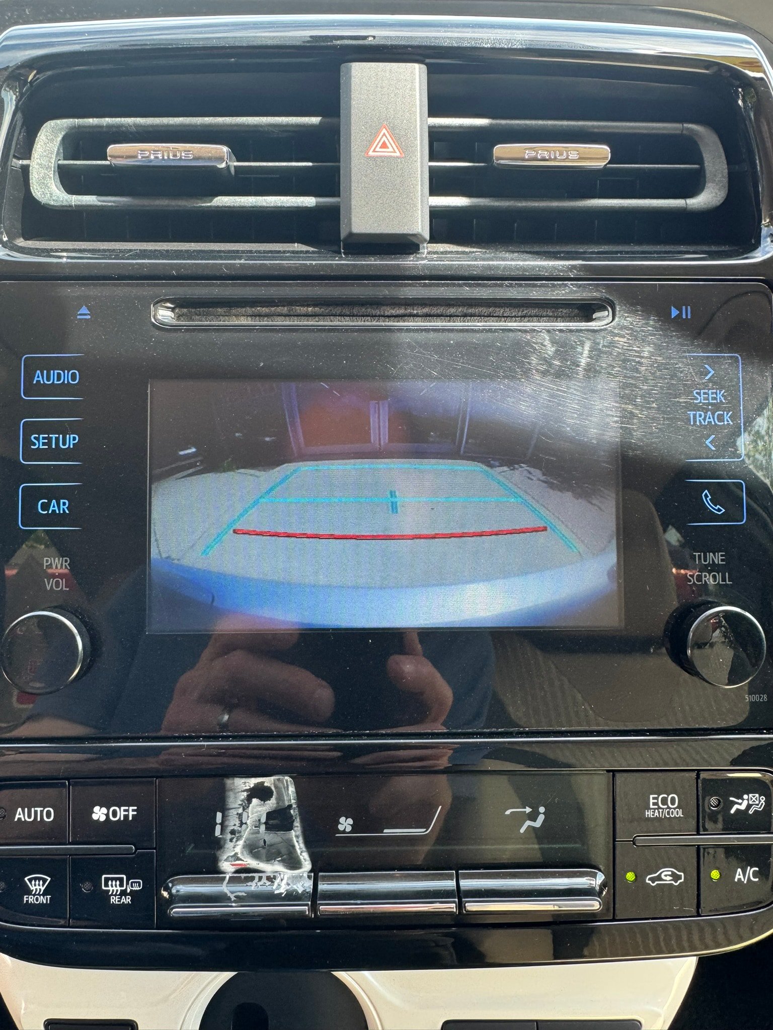 Used 2016 Toyota Prius Two w/ Preferred Accessory Package FWD image 20