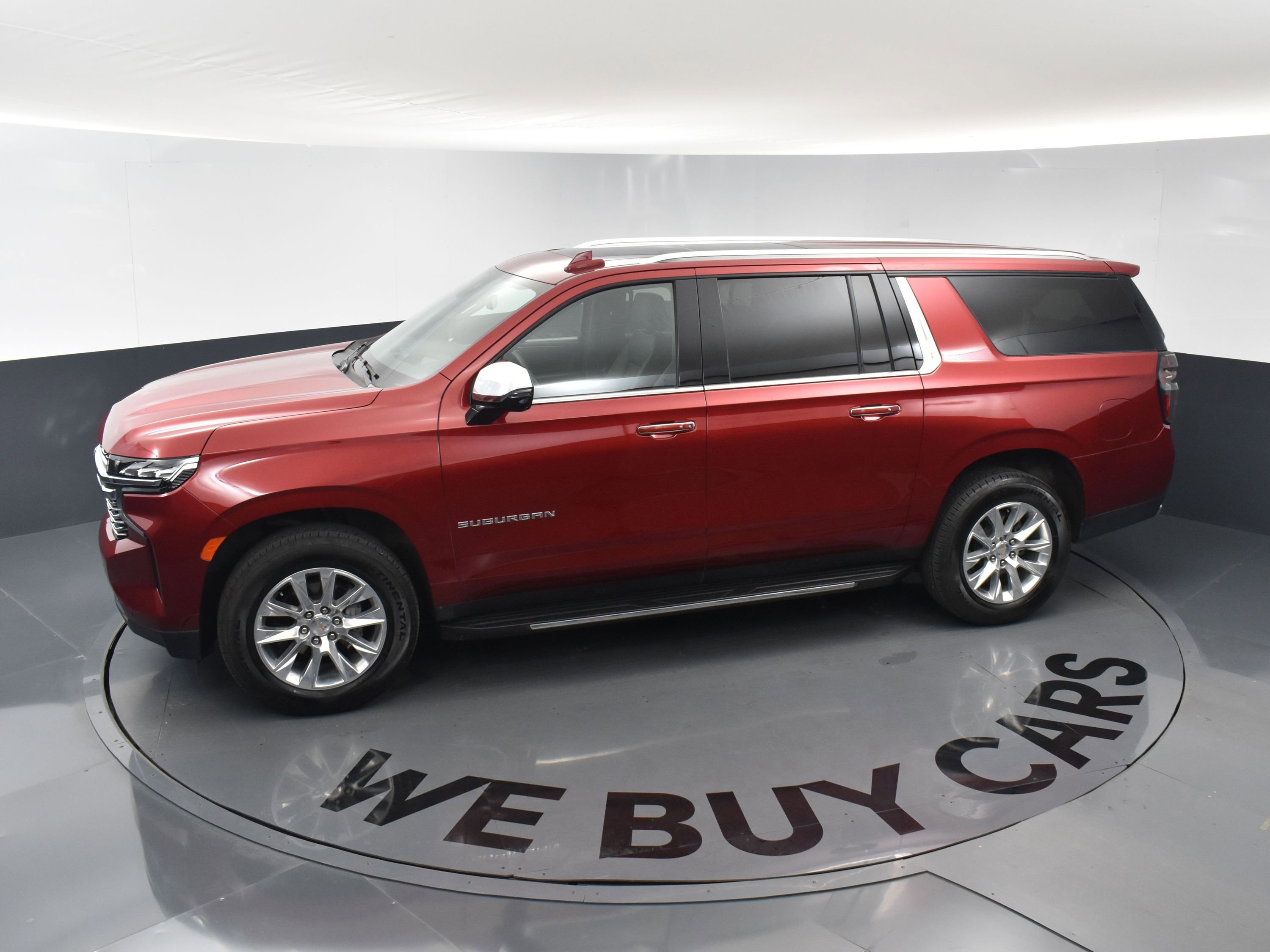 Certified 2024 Chevrolet Suburban Premier w/ Premium Package image 30