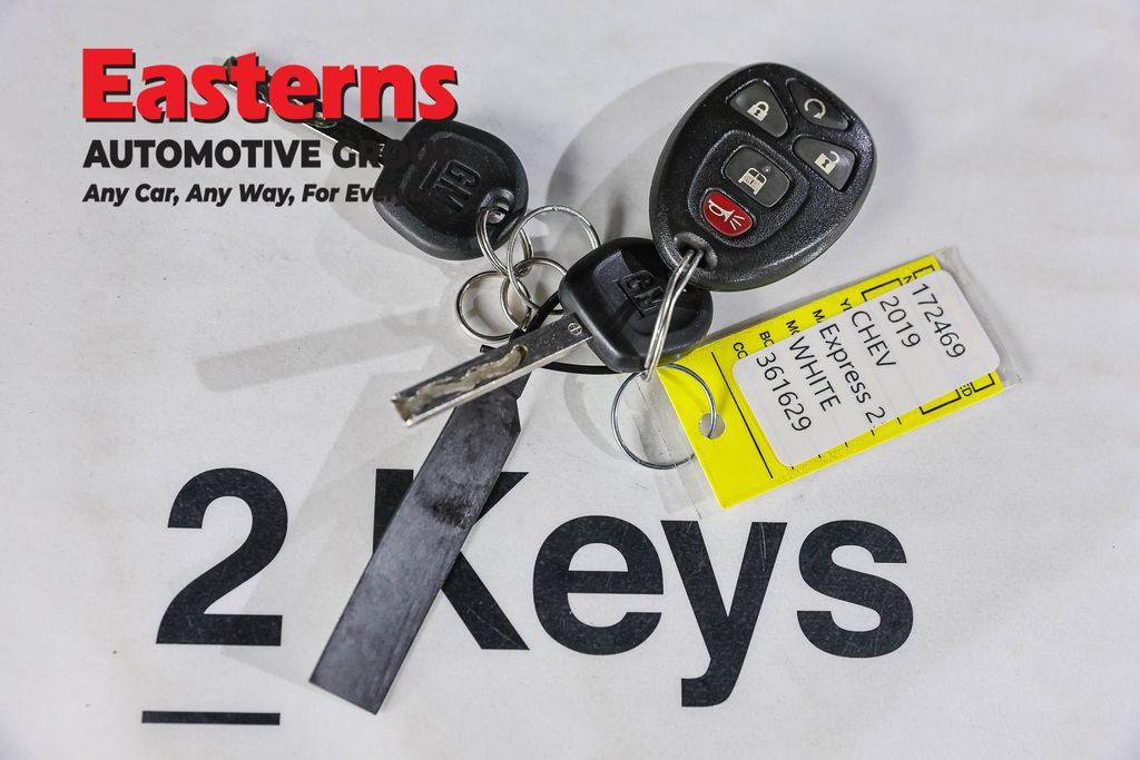 Used 2019 Chevrolet Express 2500 Extended w/ Safety Package RWD image 27