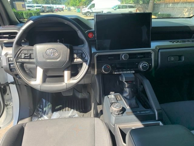 Used 2024 Toyota Tacoma TRD Off-Road AWD/4WD image 14