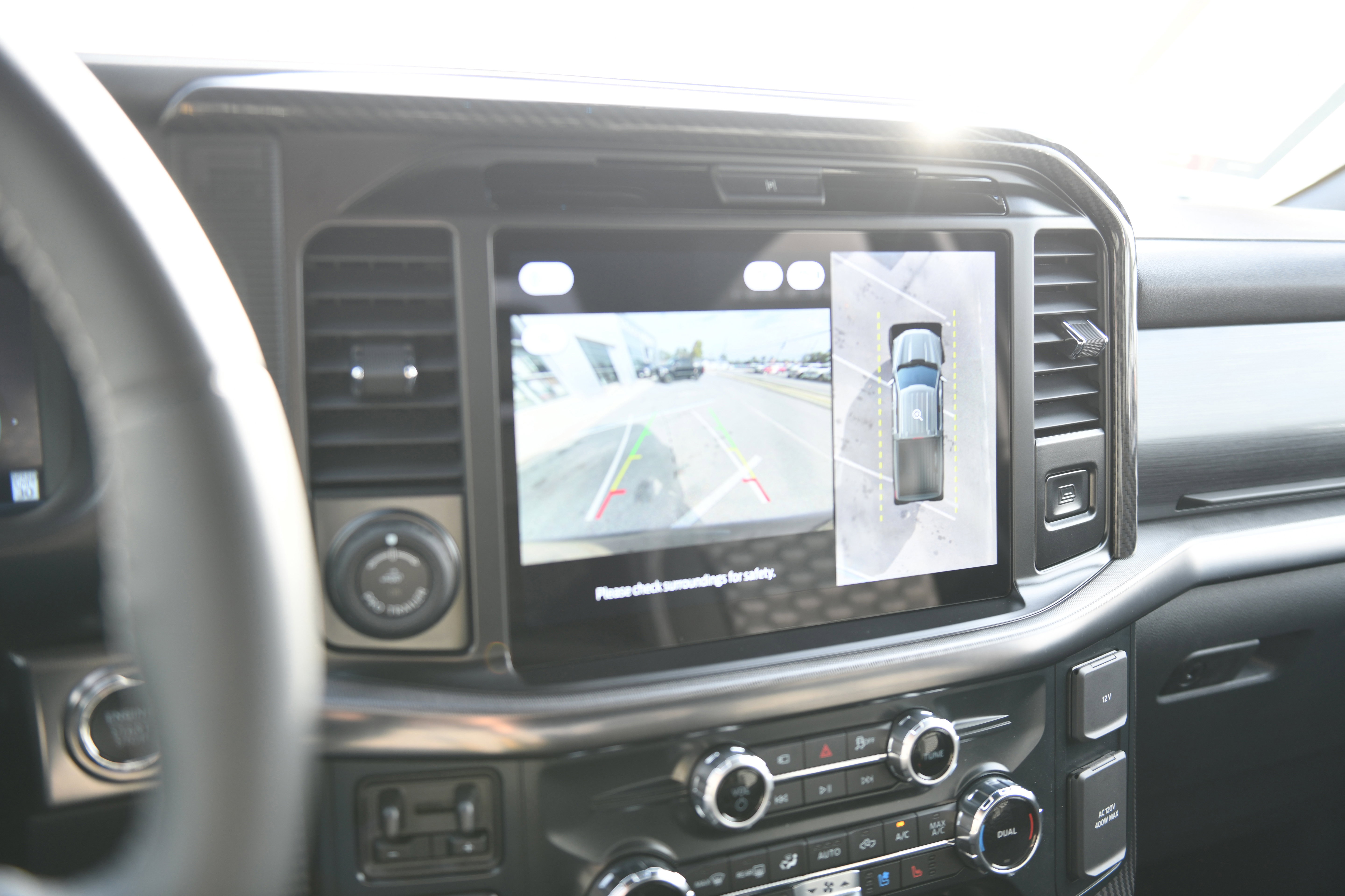 New 2025 Ford F150 Lariat w/ Equipment Group 502A High image 25