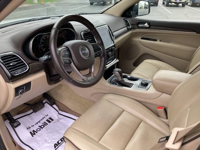 Used 2021 Jeep Grand Cherokee Overland w/ Protech Group AWD/4WD image 26