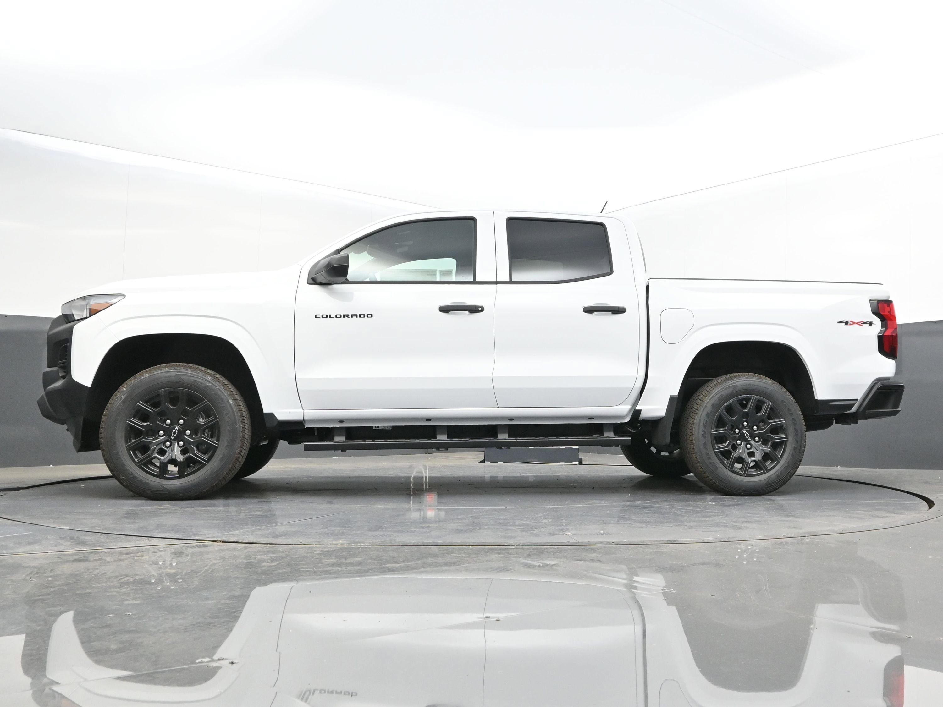 New 2026 Chevrolet Colorado W/T w/ WT Custom Package AWD/4WD image 35