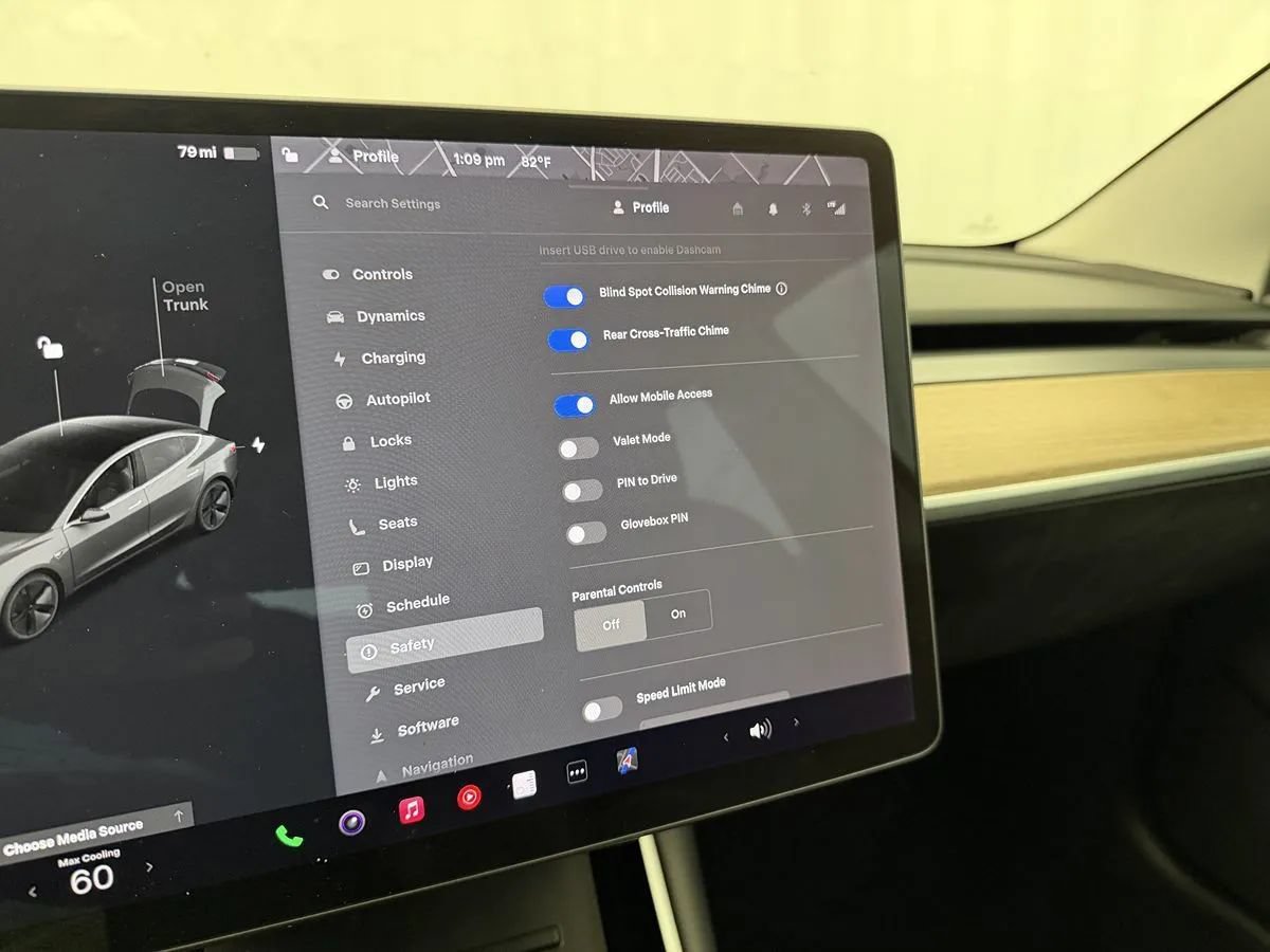 Used 2019 Tesla Model 3 Long Range AWD/4WD image 20