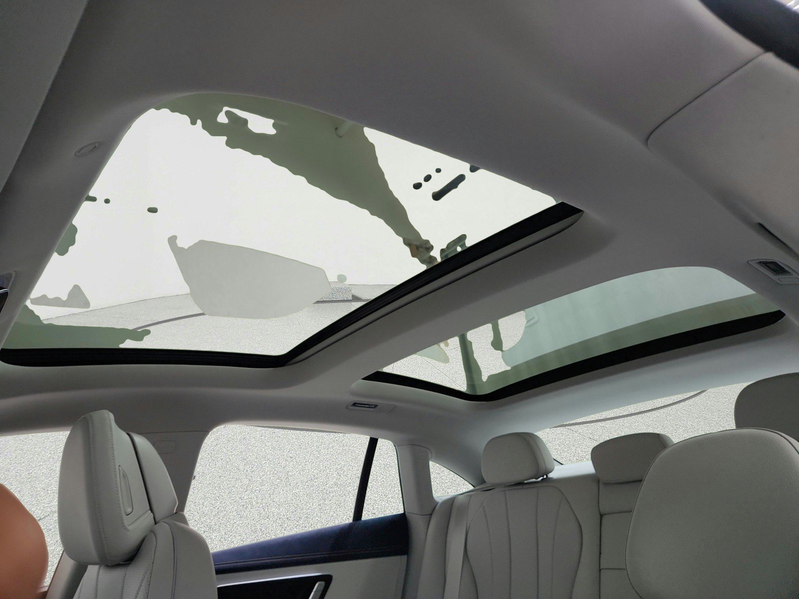 Certified 2023 Mercedes-Benz EQE 350+ Sedan w/ Pinnacle Trim Package image 33